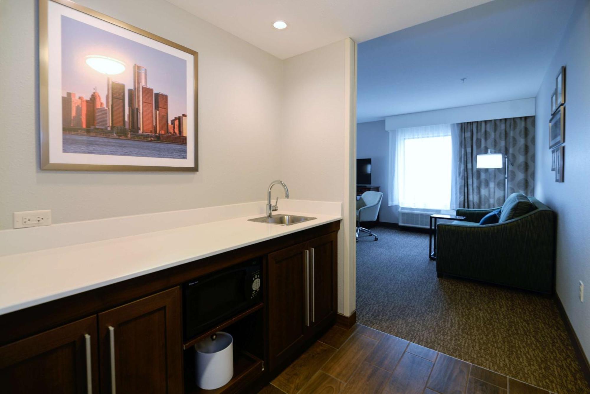 Hampton Inn Brighton Mi מראה חיצוני תמונה