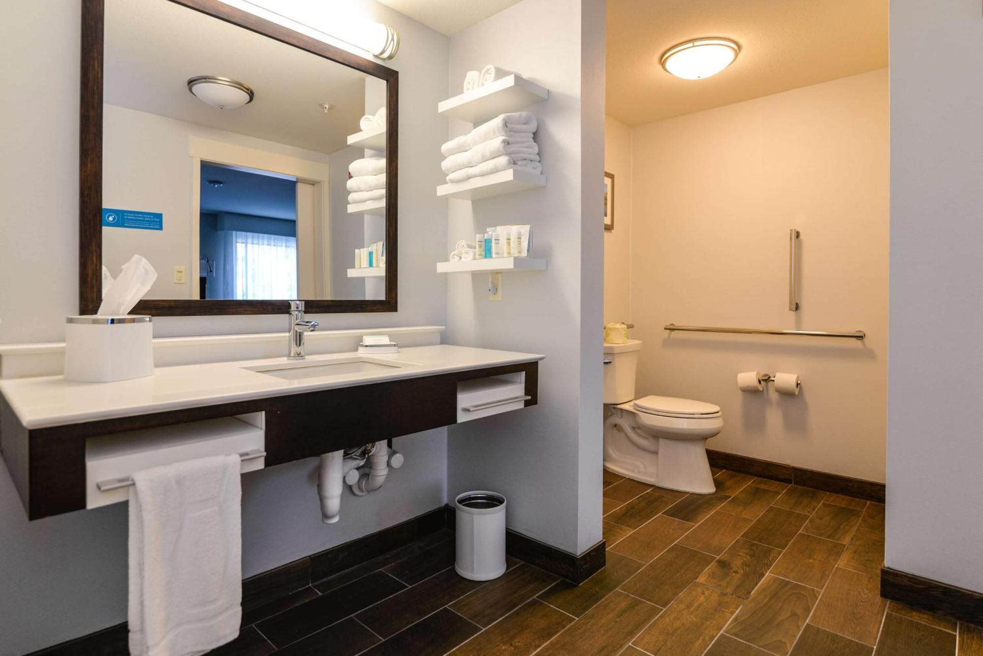 Hampton Inn Brighton Mi מראה חיצוני תמונה