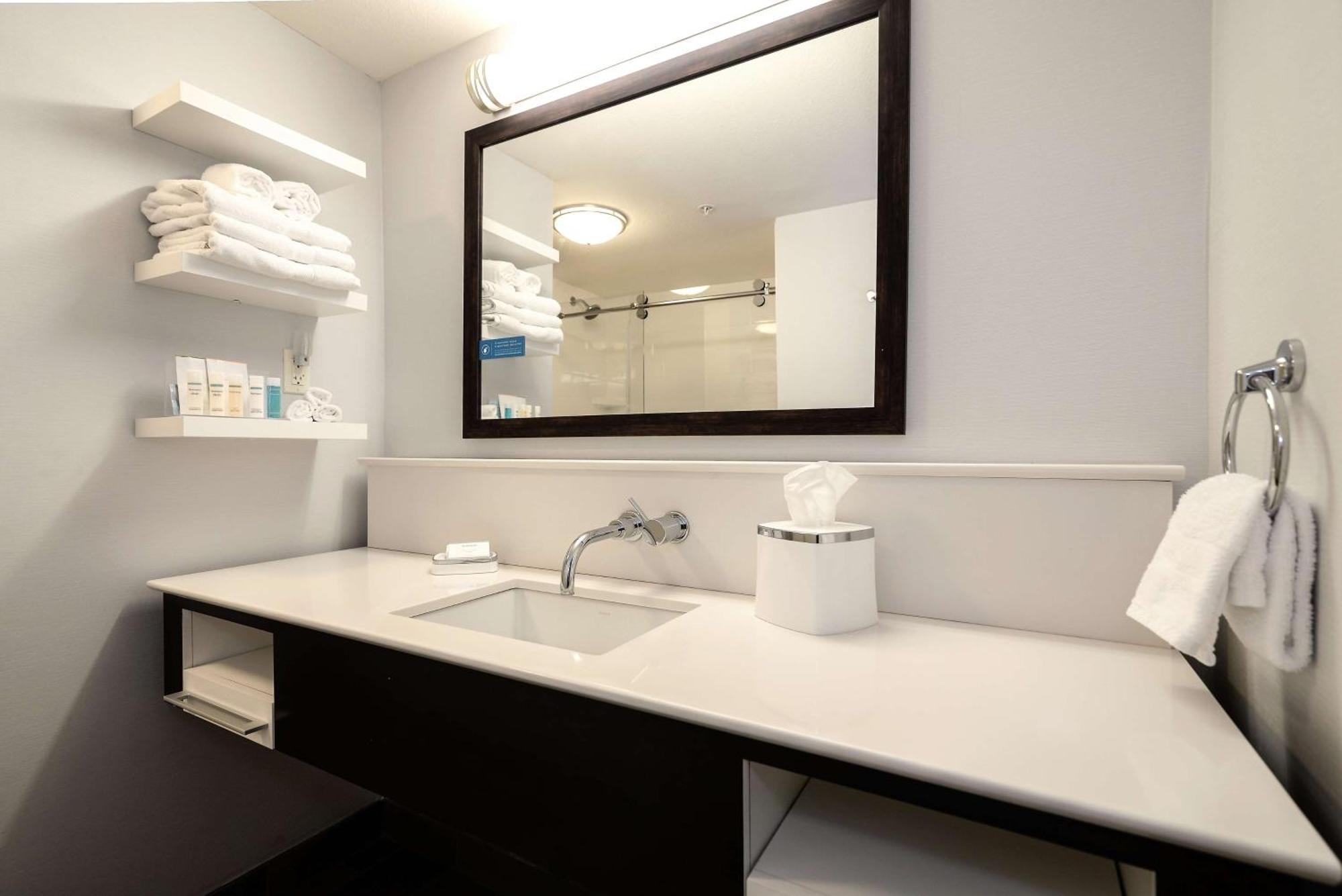 Hampton Inn Brighton Mi מראה חיצוני תמונה