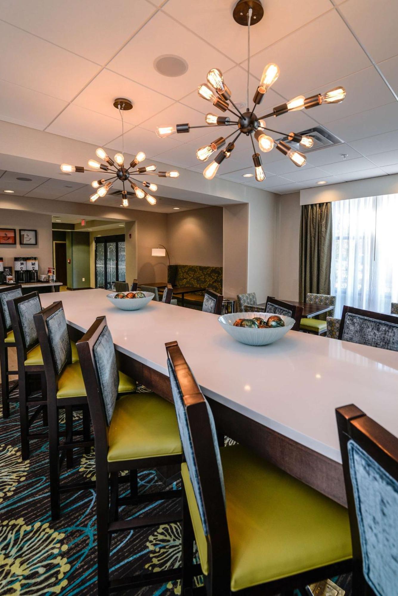 Hampton Inn Brighton Mi מראה חיצוני תמונה